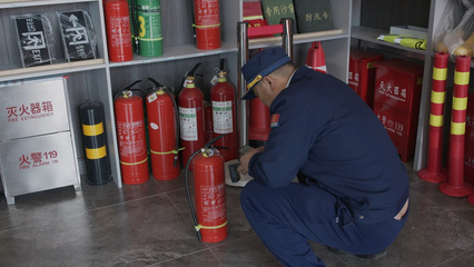 綏化市消防救援支隊開展滅火器專項抽查工作，筑牢消防安全防線